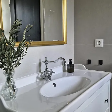 Гостевой дом New! Just For Two! For A Couple 3*